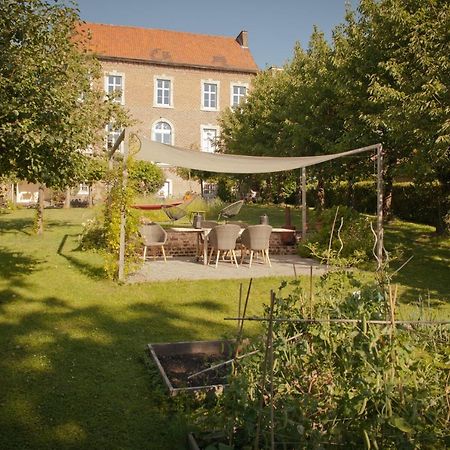 B&B De Kersentuin Borgloon Esterno foto